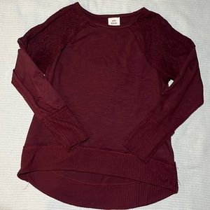 Knox Rose burgundy sweater with lace and thermal detailing